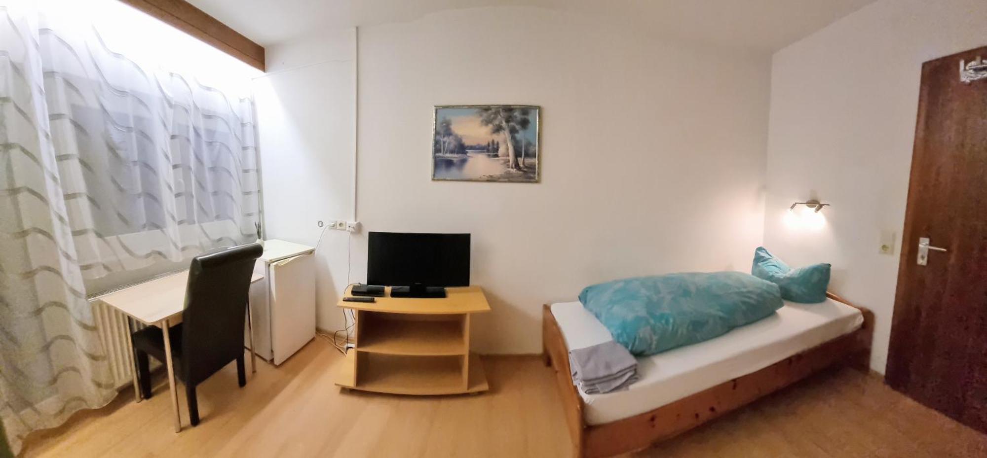 Monteurzimmer - Karlsbad Exteriér fotografie